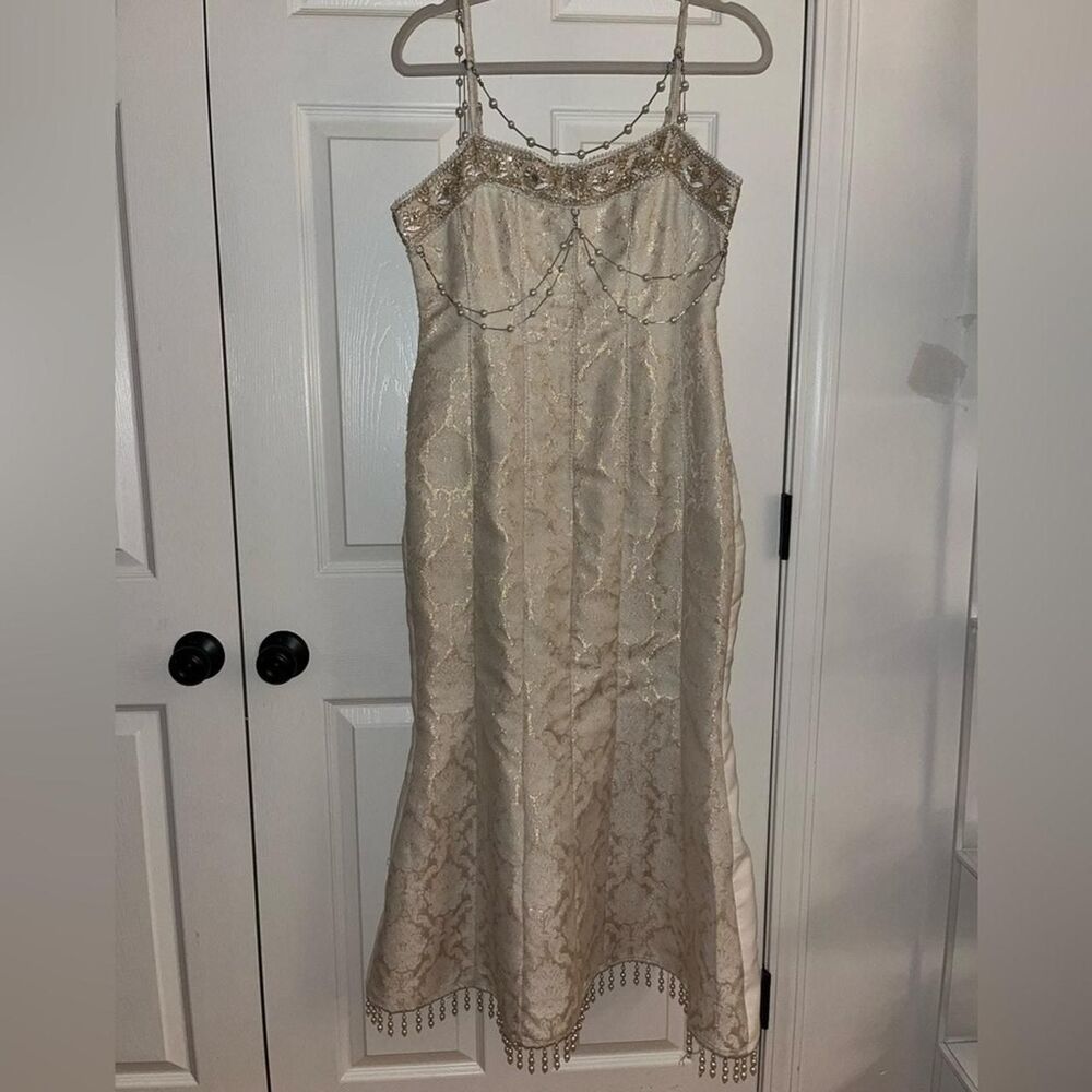 Unbranded Women's Cream and Gold Dress